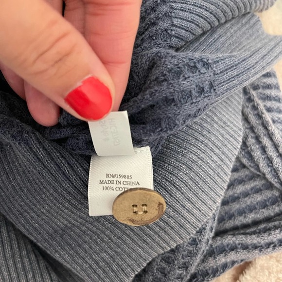 Hello Nite NWT Deep V Cardigan Vintage Indigo Blue Washed Medium - Picture 3 of 9